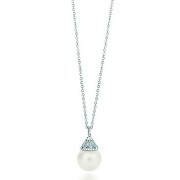 Tiffany & Co Ziegfeld Gatsby Collection Pearl Necklace,Sterling Silver Retired - Picture 2 of 4
